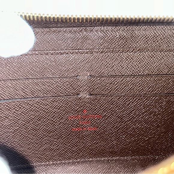 Louis Vuitton Brown Damier Ebene Zippy Wallet - Picture 6 of 13